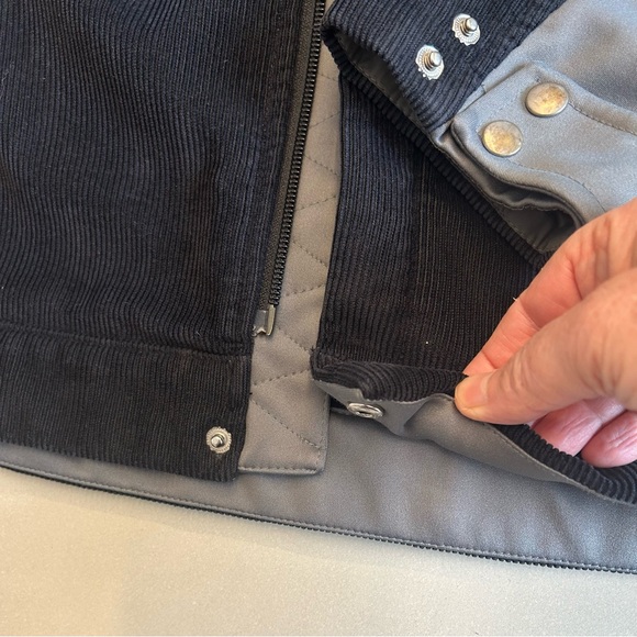 Sunice Weather Men's Black Corduroy Style with Gray Accents Jacket    Size L - Picture 10 of 12